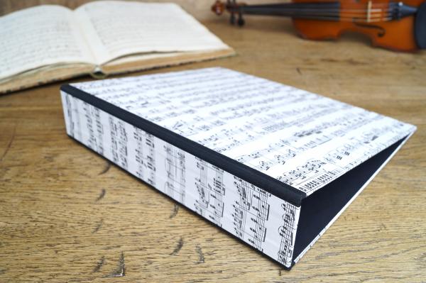Folder for filing sheet music, handmade in Germany